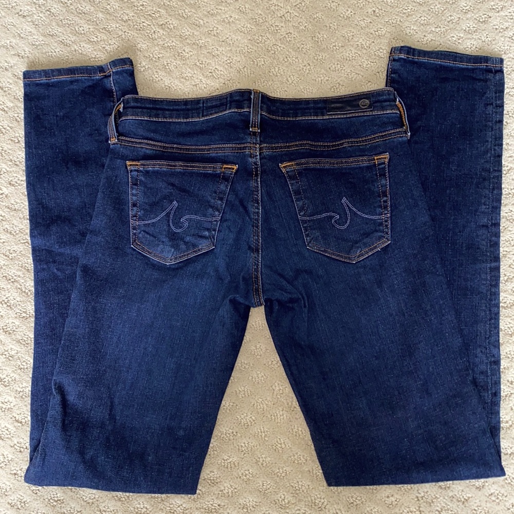 AG The Stilt Cigarette leg 25r mid rise dark wash jeans